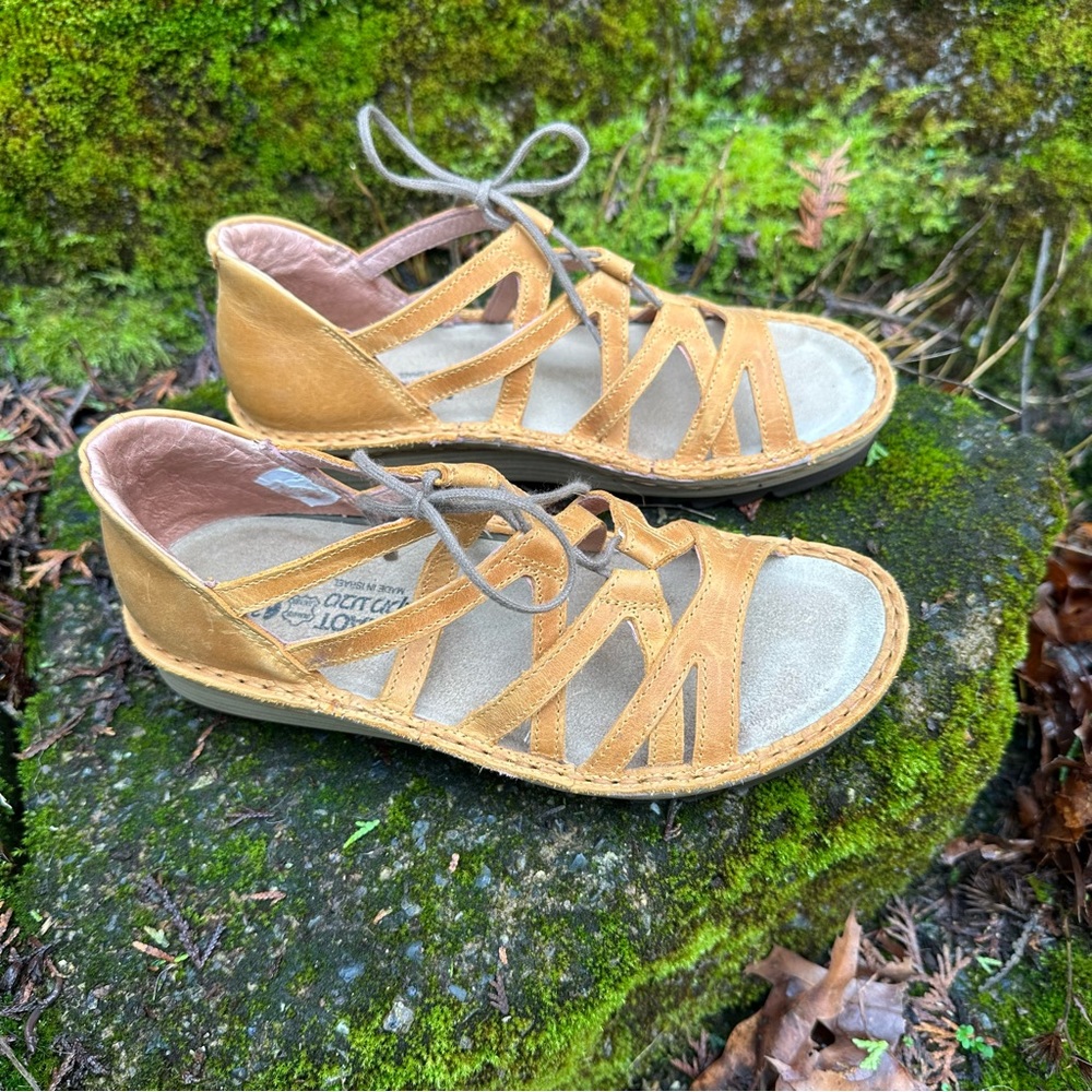 Naot Sandals size 36